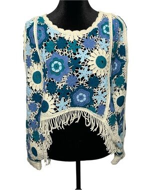 House of Harlow 1960 Crochet Fringe Poncho Sweater long sleeves top